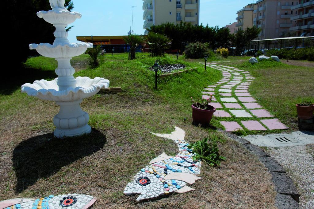 Hotel Asiago Beach Lido Di Savio Εξωτερικό φωτογραφία